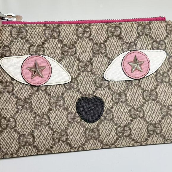 Gucci GG Logo Supreme Clutch with Eye Design & Pink Trim - Picture 5 of 9